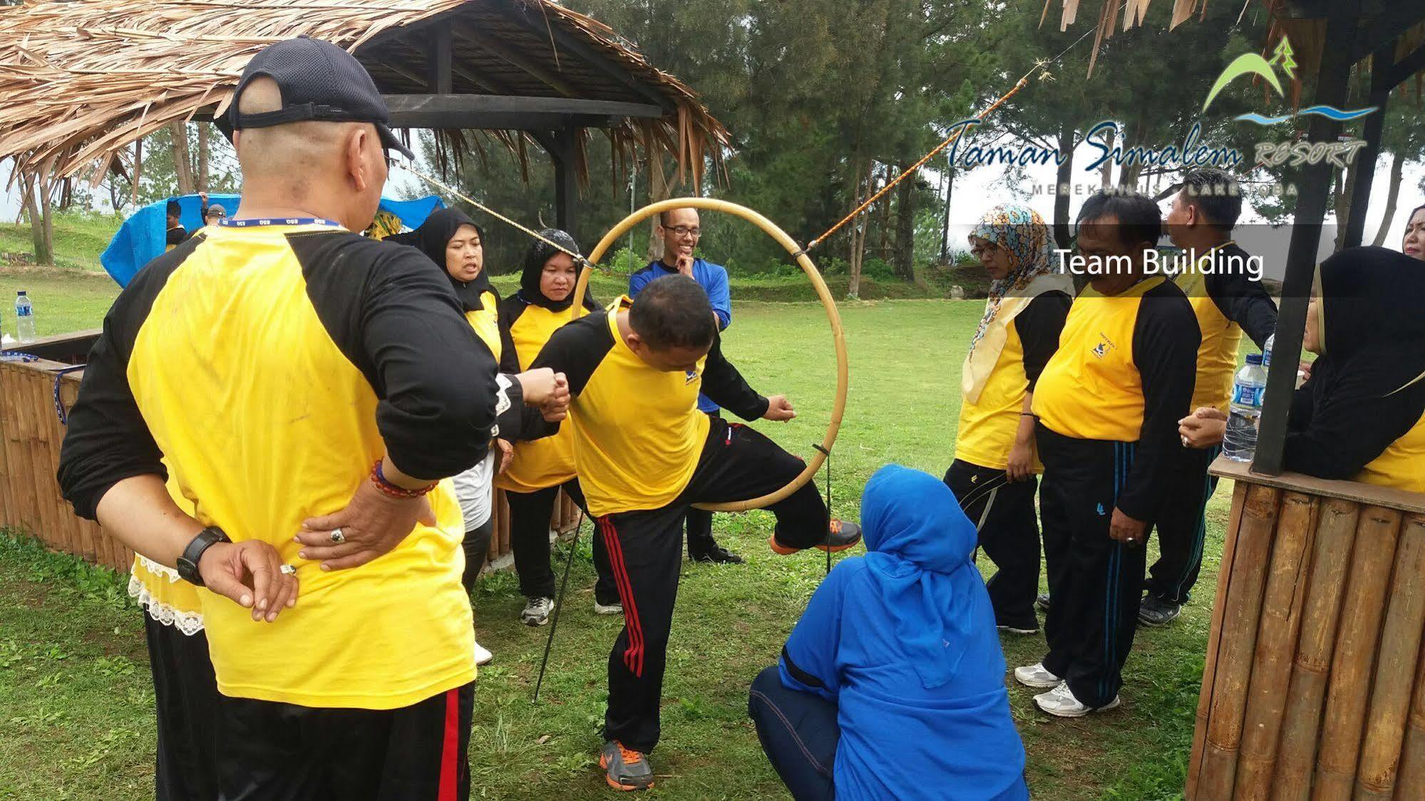 Taman Simalem Resort Tongging Εξωτερικό φωτογραφία